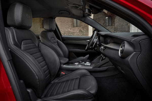 アルファロメオ・ジュリア/ステルヴィオのカスタマイズプログラム「Design Your Quadrifoglio」が期間限定で始動