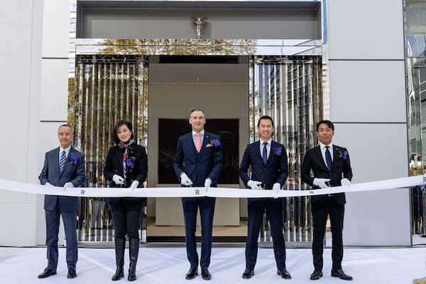 ロールスロイス　ニコル・グループが日本初の正規ディーラーを横浜みなとみらい地区にオープン