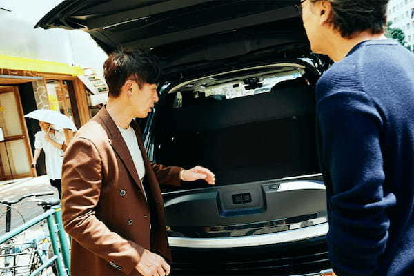 新型レンジローバーは、加藤章太郎と戸賀編集長の趣味性を叶えるのか!?