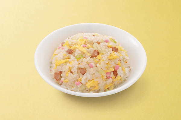 【餃子やラーメンと相性抜群】具材感アップした「新・チャーハン」が登場！