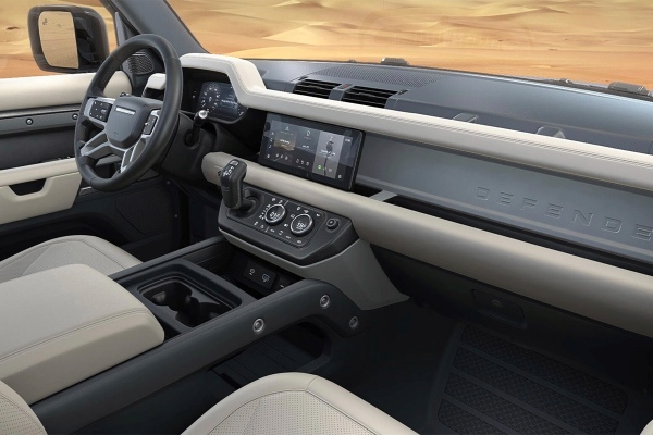 「DEFENDER EASTNOR DARKEDITION(ディフェンダー イースナー ダーク エディション)」を、限定170台で受注開始