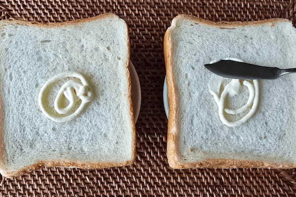 フライパンで作る「チーズたっぷりホットサンド」が激ウマ これはズルい…