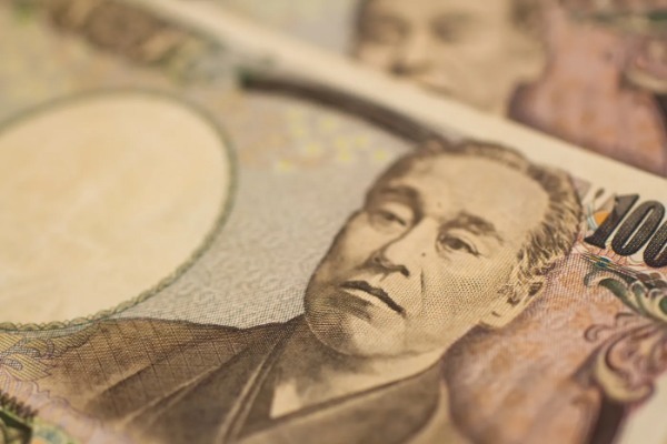 【医療秘書】の仕事内容とは？医療事務とは違う？年収や資格まで解説！