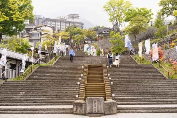 観光も一緒に楽しめる、伊香保温泉周辺の日帰り温泉14選！絶景風呂で大人な時間を。