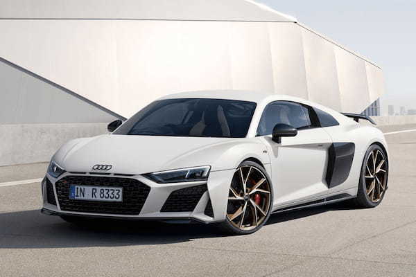 アウディ　日本のための最終限定モデル「R8クーペ Japan final edition」を8台限定発売