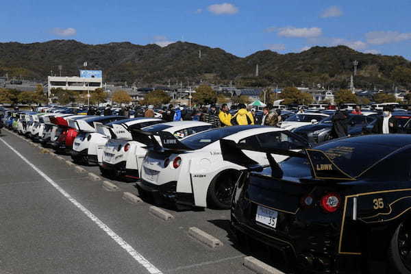 「GT-R」が230台も集結! R35オーナーのための交流イベント「R35 GT-R祭 2024」に潜入!