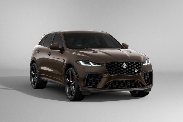 日本独自の特別仕様車「F-PACE SVR CURATED FOR JAPAN」が25台限定で登場