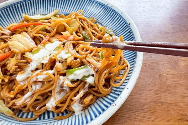 焼きそば+シーザードレッシング
