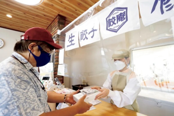 湖上探検と餃子を楽しむ浜名湖キャンプは大人のソロキャンパーに最適かも