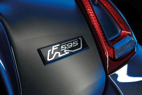 アバルト595にスポーティーで快適な新グレード「F595」登場