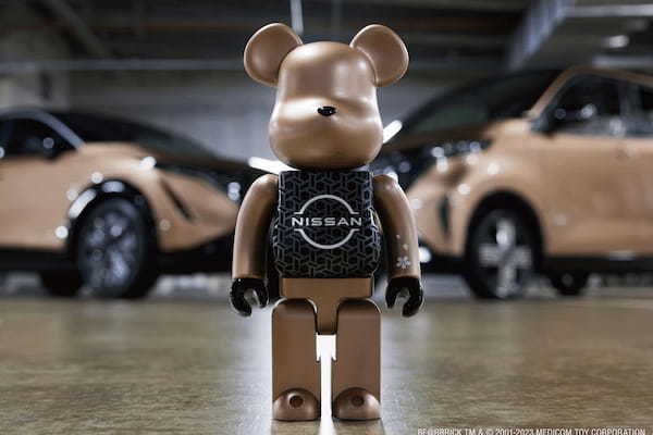 ベアブリックと日産のコラボ「NISSAN 90th ANNIVERSARY BE@RBRICK 100% & 400%」2023年10月24日(火)12:00予約販売開始