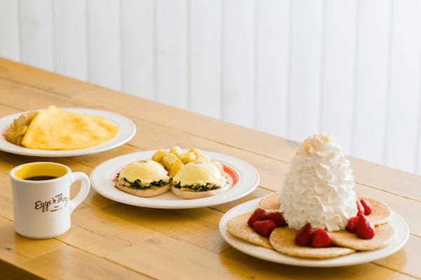 Eggs ’n Thingsの季節限定メニューを毎月食べてグッズをもらおう！「Eggs ’n Stamps キャンペーン」5月1日（月）からスタンプカード配布開始！