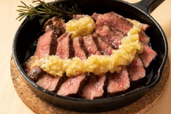 春の新メニュー登場!BBQを超越するひと手間加えた“コース料理”メニューを4月1日より提供スタート【キラナガーデン豊洲】