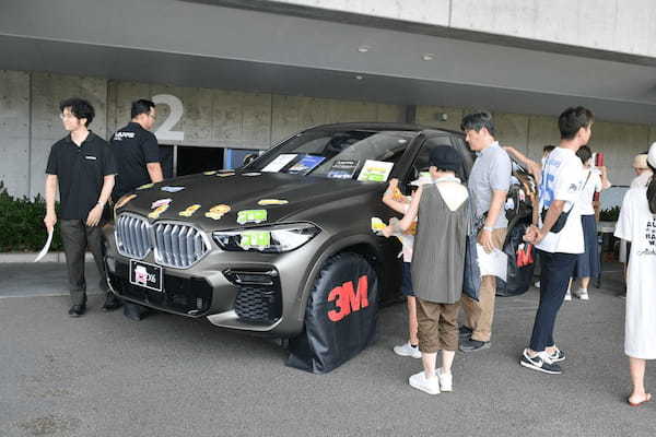 ニコル・カーズ創業35周年を記念した感謝イベント「ファミリー＆モビリティデイ」を川崎とどろきスタジアムで開催