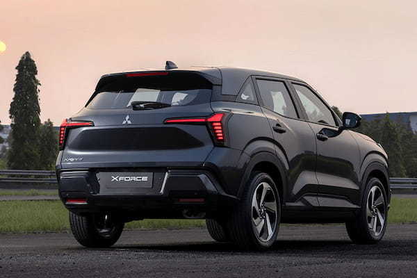 三菱　BプラスサイズのSUV「エクスフォース」をインドネシアで発表