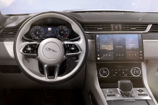 JLR ピュアEVブランド化目前のジャガーF-PACEにICE搭載の25MY受注開始