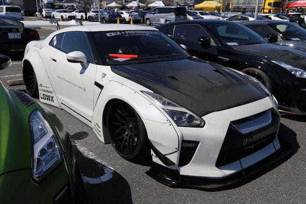「GT-R」が230台も集結! R35オーナーのための交流イベント「R35 GT-R祭 2024」に潜入!