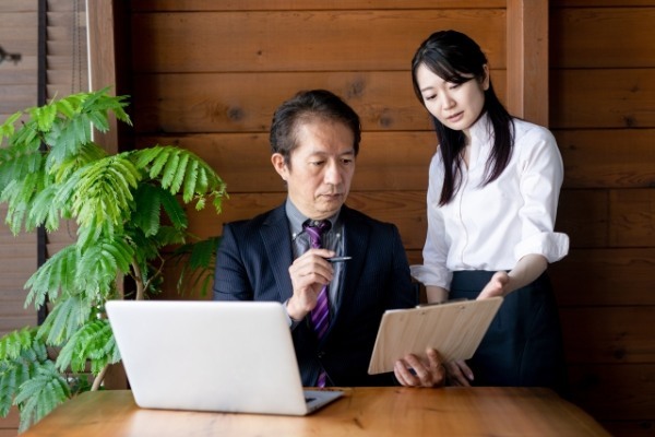転職を考えたきっかけを年代別に紹介！女性ならではの転職のきっかけも⁈