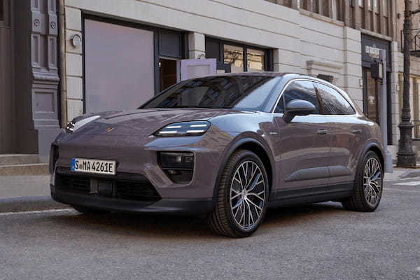ポルシェ　新型マカン　フル電動化され新しいドライバーエクスぺリエンスを提供