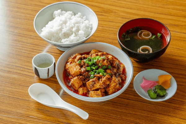 横瀬町の人気ラーメン店「大金星」ほか、豆腐店・醤油店など地域のお店とコラボした夏限定メニューを武甲温泉にて提供します