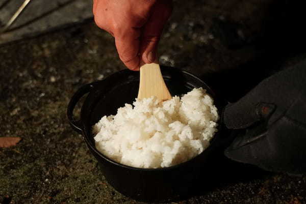 熟練の技術やノウハウが結集した料理ギア。失敗しないアウトドア向け飯盒炊飯が新登場