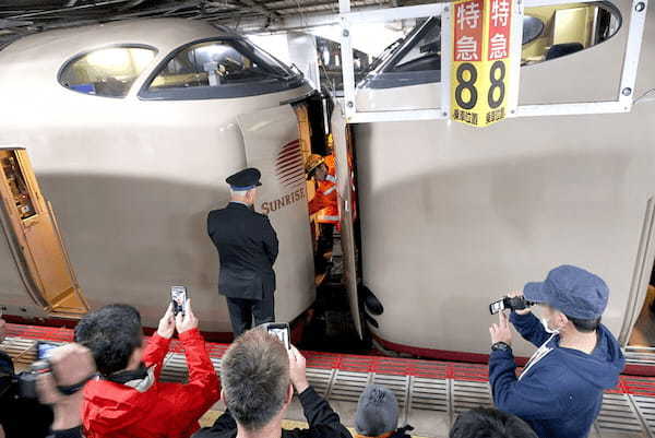 寝台特急「サンライズ出雲」お盆・年末年始・GWの臨時列車と停車駅まとめ