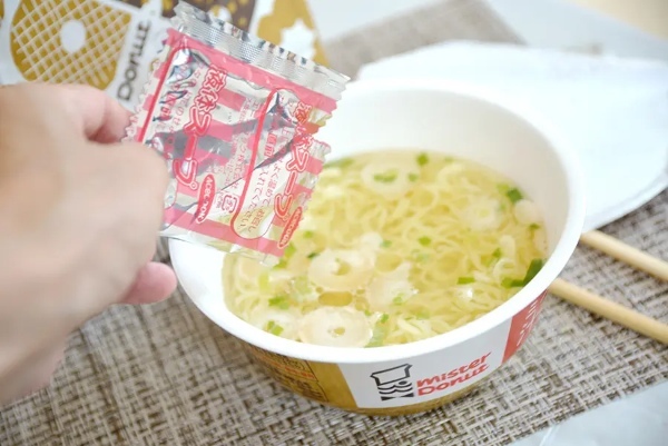 ミスド飲茶30周年記念のカップ麺ってどんな味？店舗限定販売のため早くも「転売」される→公式が注意喚起