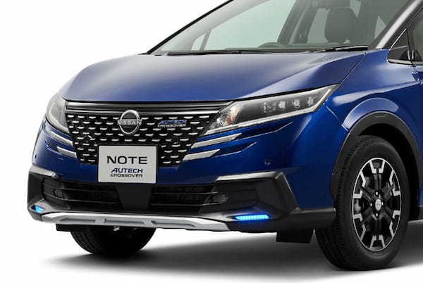 日産ノートAUTECHクロスオーバーがエクステリアデザインを一新