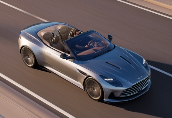 アストンマーティンの新世代DBシリーズの「DB12」にオープンモデルが登場