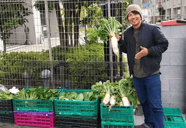 【よみっこ】イケメン農家ふなきさんの『100円野菜』直売所