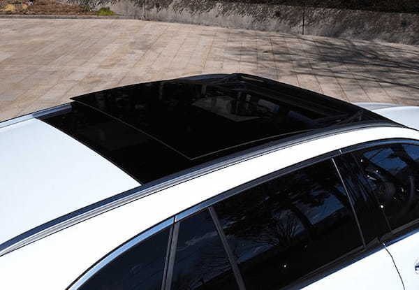 【人気モデル研究】メルセデスのプレミアムな魅力を体現。C220dのほとばしる「いいもの感」の本質
