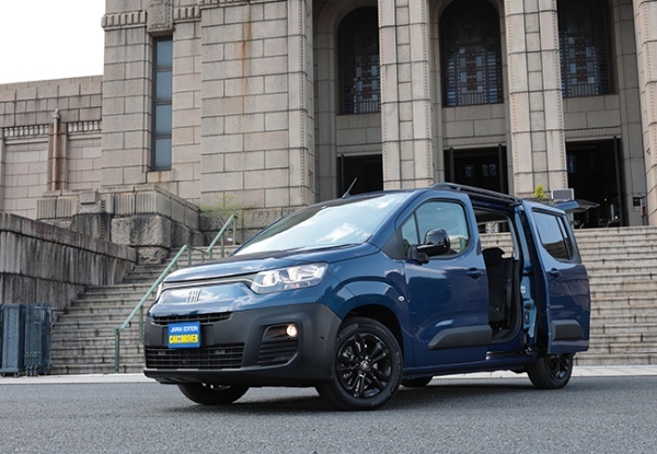 【最新モデル試乗】道具っぽいシンプルさが魅力。ニューMPV、フィアット・ドブロの骨太の個性
