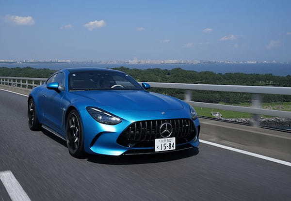 【最新モデル試乗】モータースポーツを感じるメルセデス。最新AMG・GT63クーペの豪放、上質パフォーマンス