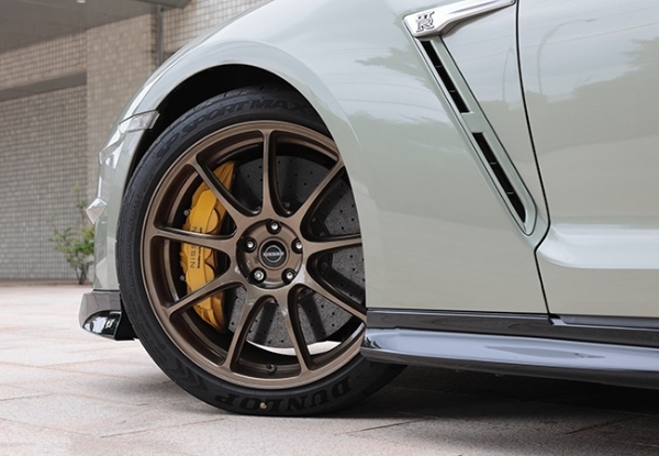 【最新モデル試乗】日本の至宝のさらなる進化。GT-R・2024年モデルの圧倒的パフォーマンス