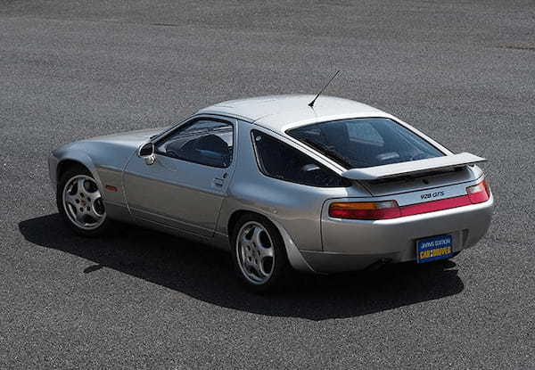 【20世紀名車ギャラリー】未来を先取りしたスーパーGT、1992年式ポルシェ928GTSの肖像