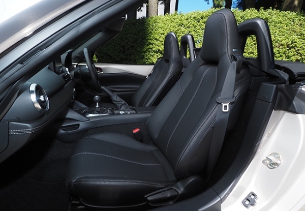 【人気モデル研究】運転を楽しむFRオープン、マツダ・ロードスターの色褪せない人馬一体感
