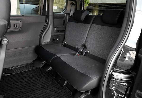 【最新モデル試乗】なぜホンダN-BOXは人気者なのか!? 実際に乗って分かった、その秘密