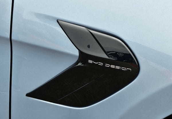 【最新モデル試乗】独自の走りの世界を構築。BEVスポーツ、BYDシールのほとばしるパッションを体感。これは凄いぞ！