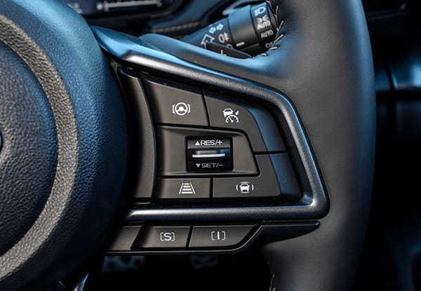 【注目モデル試乗】「快適」というフレーズはこのクルマのためにある! SUBARUの新顔、レヴォーグ・レイバックの絶品クルージング性能