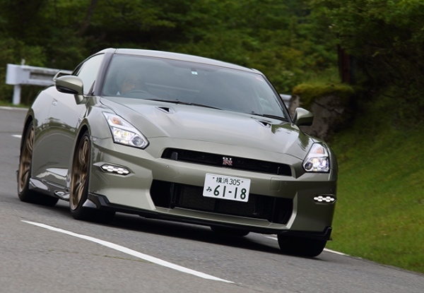 【最新モデル試乗】日本の至宝のさらなる進化。GT-R・2024年モデルの圧倒的パフォーマンス
