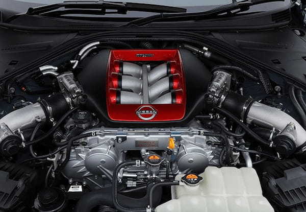【最新モデル試乗】2024年モデルは圧倒的な速さと一体感を実現。進化するR35・日産GT-Rニスモの深世界