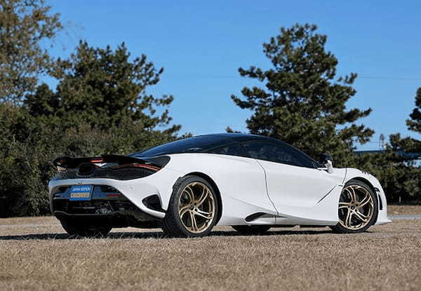 【最新スーパースポーツ試乗】トップスピード332km/h! マクラーレン史上、最もパワフルで軽量な750Sは、ヒトに優しいスーパースポーツでもあった