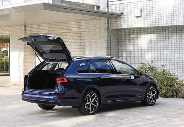 【注目モデル試乗】VWゴルフはいつの時代も、クルマの方向性を指し示す世界のベンチマーク。ヴァリアントTDIの凄い実力