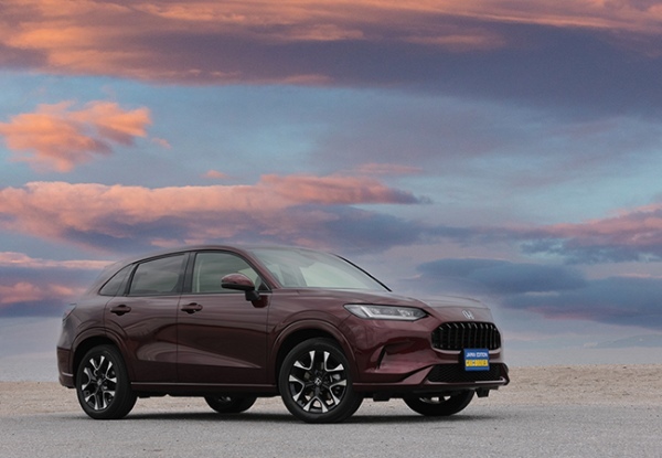 【クルマの通知表】「卓越の走り」を掲げたニューカマーSUV、ZR-Vに宿るホンダイズムとは!?