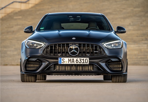【最新モデル試乗】今度のメルセデスAMG・C63S EパフォーマンスはF1テクノロジーを傾注。究極の速さとドライビングプレジャーを手に入れた