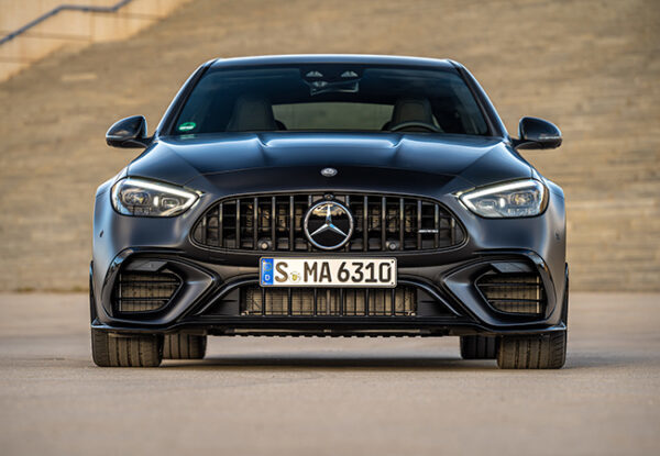 【最新モデル試乗】すべてが新世代。PHEVに進化したAMG・C63S・Eパフォーマンスの驚愕の実力