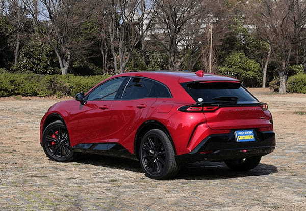 【最新モデル試乗】モーターとエンジンの「いいとこ取り」。時代を先駆けるクラウン・スポーツPHEVの迫力世界