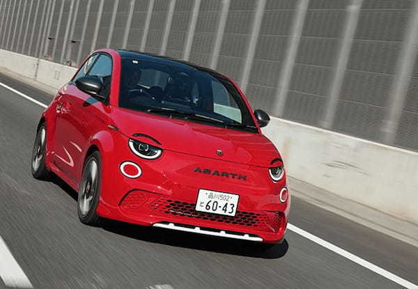 【最新モデル試乗】サソリのこだわり満点。アバルト500eはBEVである前に、痛快スポーツハッチである！