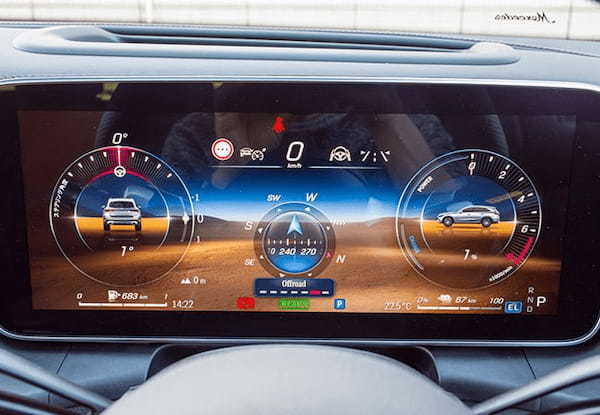 【最新モデル試乗】モーターで118km走る先進PHEV。いま最も賢いメルセデス、GLC350eの卓越パフォーマンス