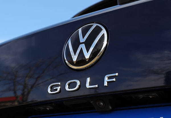 【注目モデル試乗】VWゴルフはいつの時代も、クルマの方向性を指し示す世界のベンチマーク。ヴァリアントTDIの凄い実力